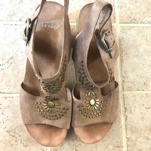 Dansko Deandra Sandal